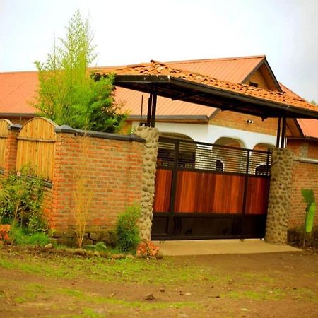 Urugano Virunga Palace Nyarugina Exterior foto